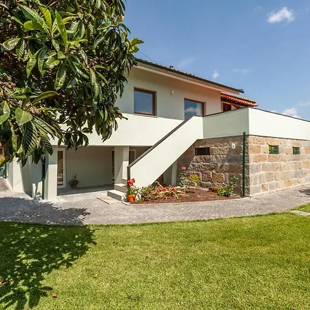 Casa Do Lamacal - Minho's Guest Holiday home Guardizela